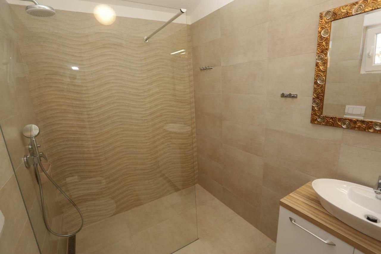 Luxury Villa Lidija Brzac Zewnętrze zdjęcie